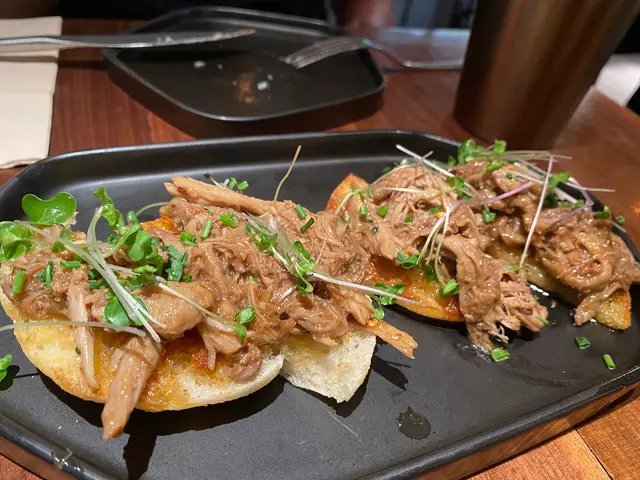 Pulled Pork on English Muffin