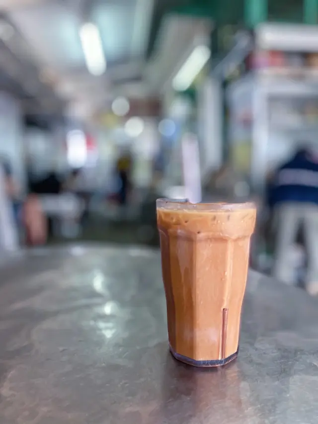 飲落好香好濃滑,茶味會比奶味重一啲,飲到最後茶味唔會話減淡