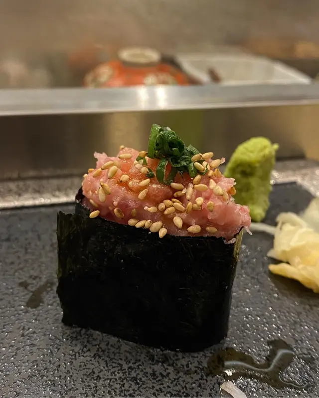 蔥吞拿魚腩軍艦