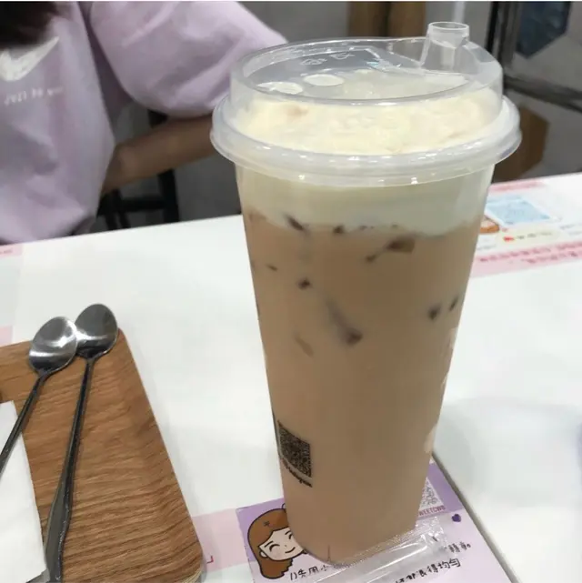 豆腐奶蓋奶茶