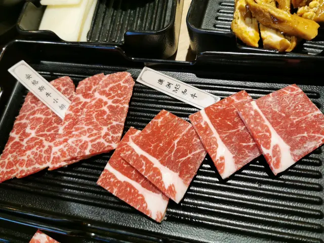 澳洲M5和牛吃到飽餐