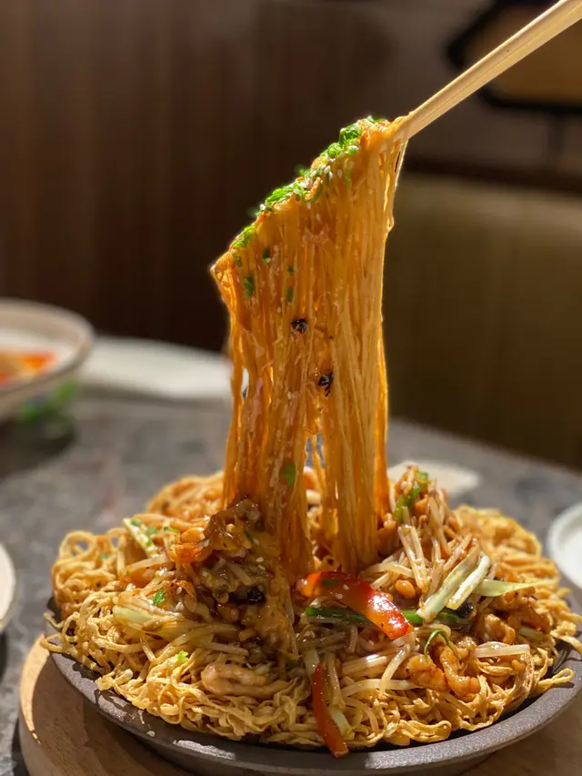 銀芽肉絲脆麵🍝