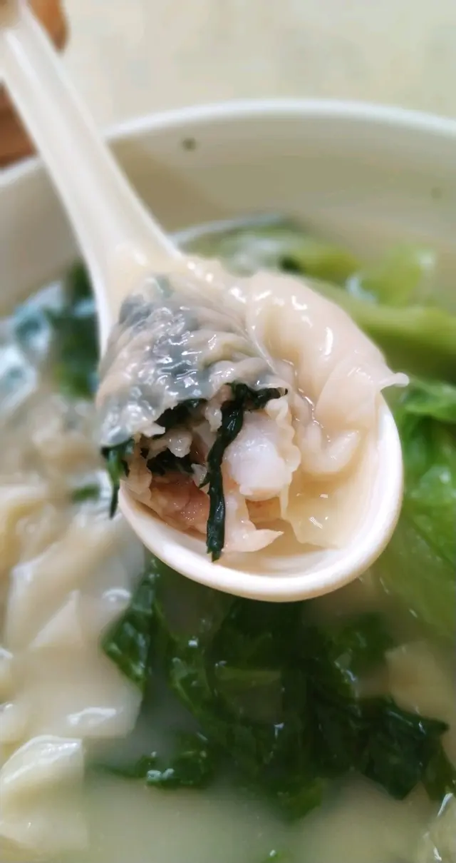 淨食時蔬自家製海蝦有機菠菜水餃