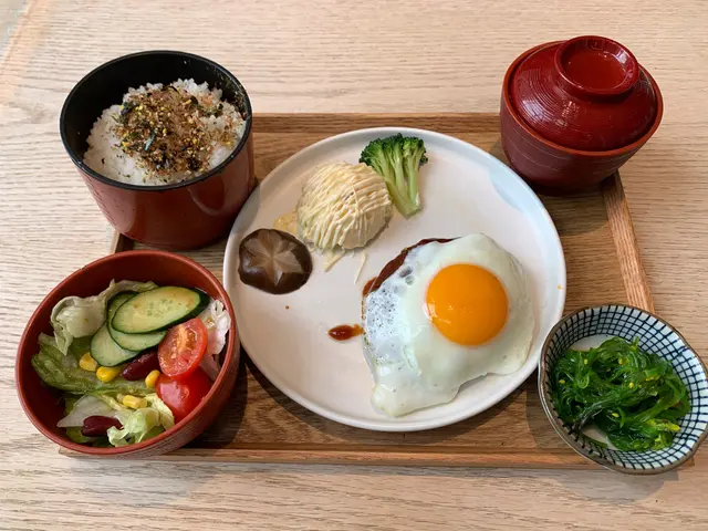 和風漢堡定食