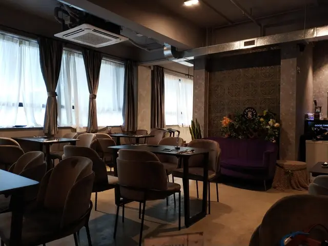 環境好似星級酒店嘅Cafe,格調寧靜,一入到去就好relax
個擺設好靚,拍得住酒店tea,好啱打卡