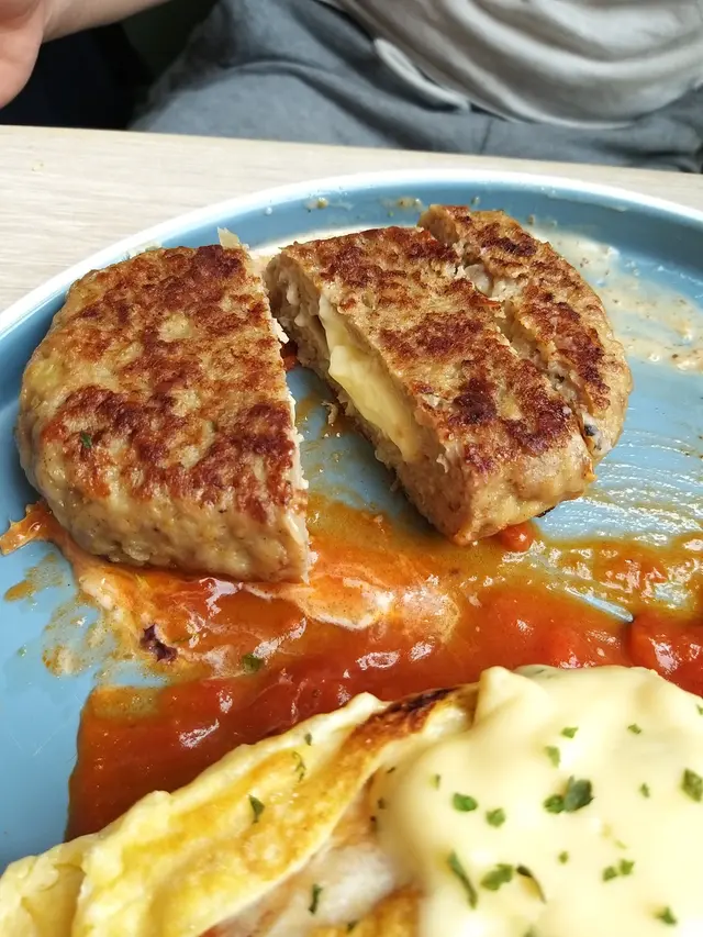 日式牛肉飯堡蛋包飯