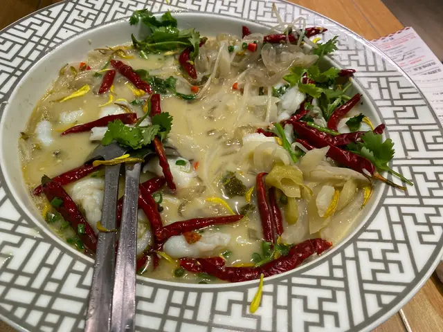 好差,請問中辣係邊?巢埋落碗底都唔覺有味