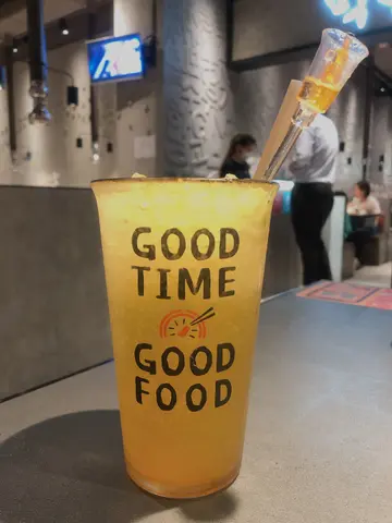 菠萝梳打