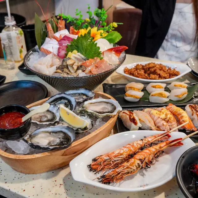 泰式魚露燒蝦, 雞軟骨, 天婦羅炸蝦