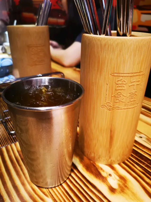 百香果配上糖漿後很鮮甜