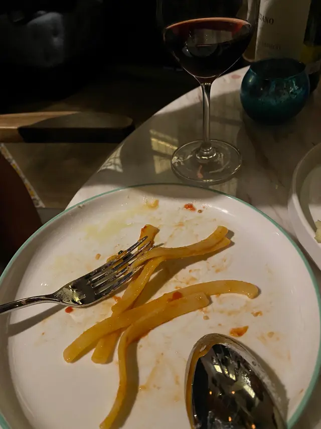 咁嘅pasta屋企煮得好過佢