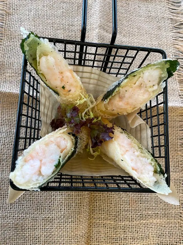 勁多蝦,同時蒜蓉味好正