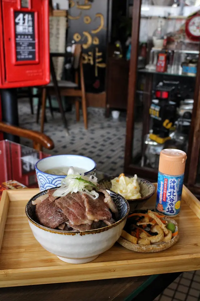 極上石垣和牛燒肉定食 · 特選兩項部位