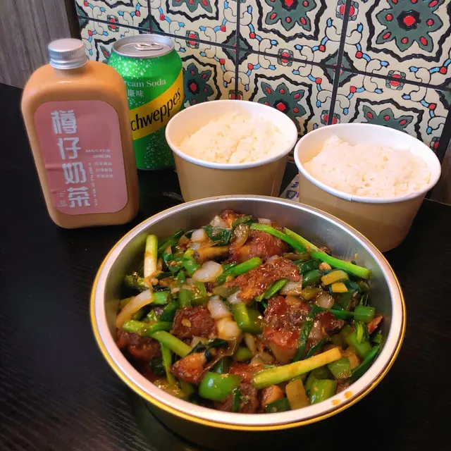 二人台式三杯雞煲