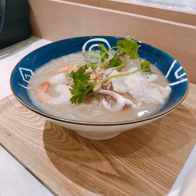 海鮮芋頭米粉湯