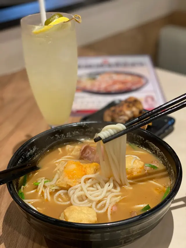 糊麻湯魚爽肚米線