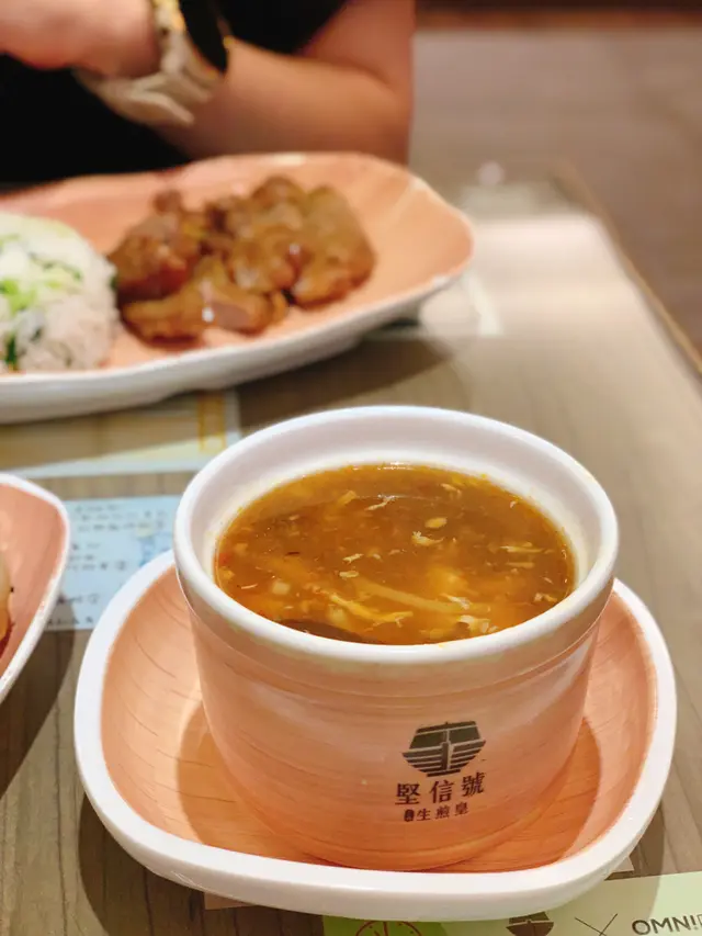  生煎皇特惠晚餐 < 轉配優惠 +$5 >