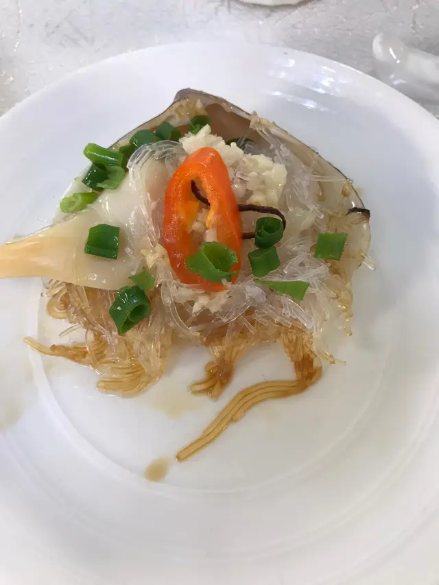 蒜蓉粉絲蒸貴妃蚌