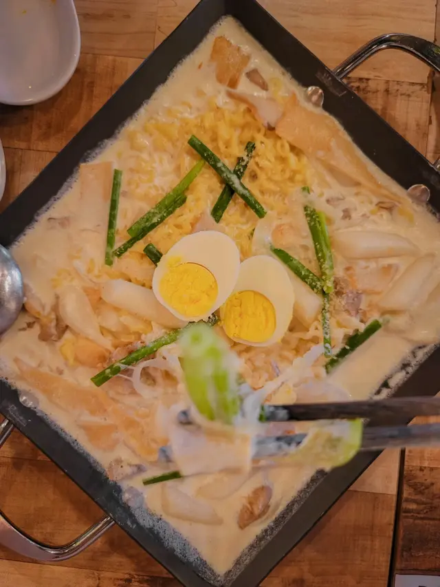 忌廉芝士炒年糕