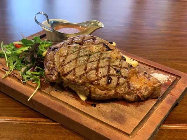 牛味香,只不過7成至全熟安格斯牛扒:(