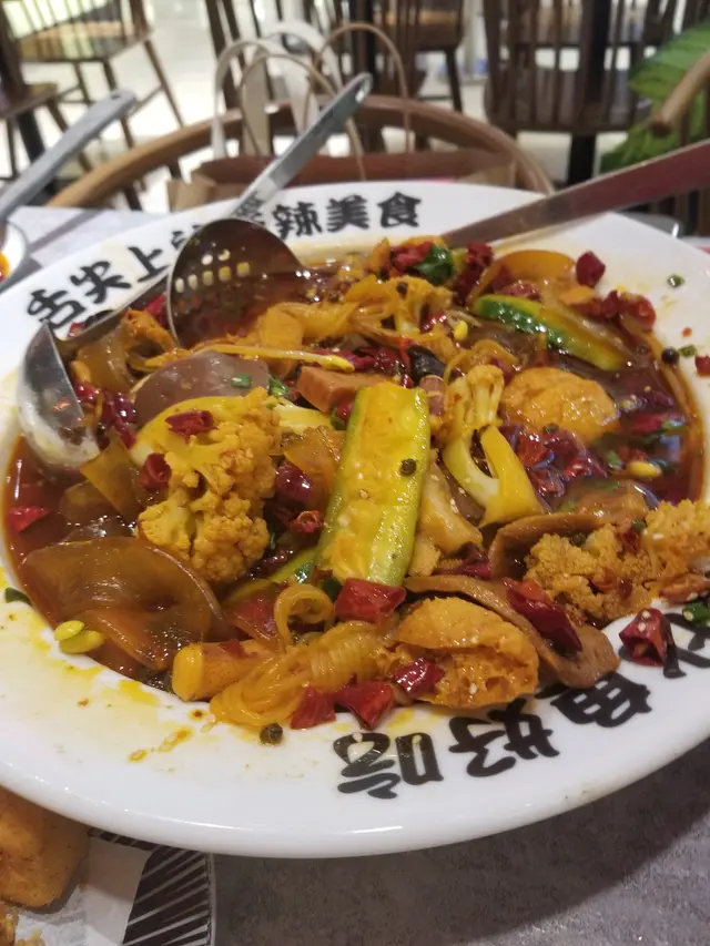 傳統重慶毛血旺