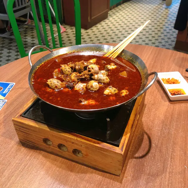 秘製辣酒煮花螺