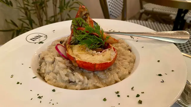 香煎牛油波士頓龍蝦牛肝菌意大利飯