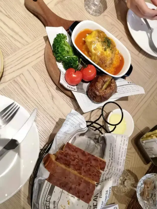 燉煮芝士漢堡扒