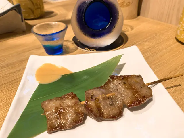 牛舌厚薄適中,口感爽彈,肉香十足!