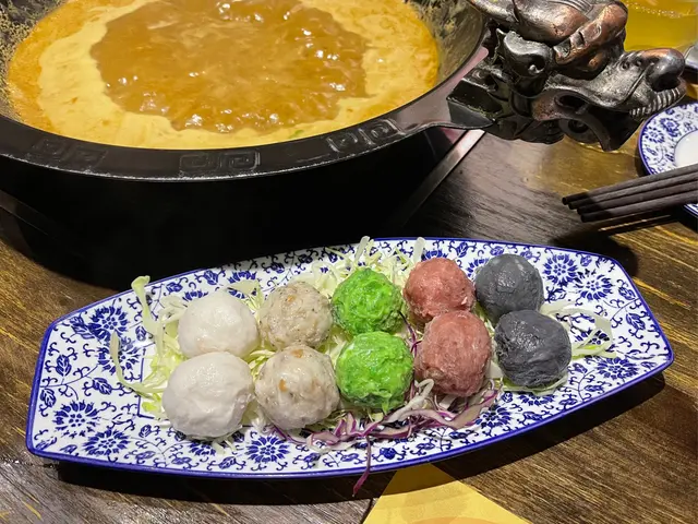 滾得囍宮廷手打丸拼盤