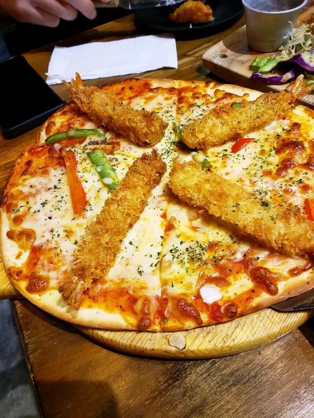 三重芝士炸蝦pizza