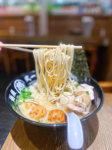 浓厚酱油拉面