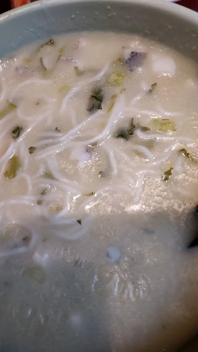 雪菜黃魚餵麵