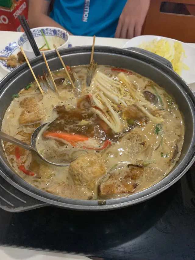 老重慶奇味雞煲（火鍋）