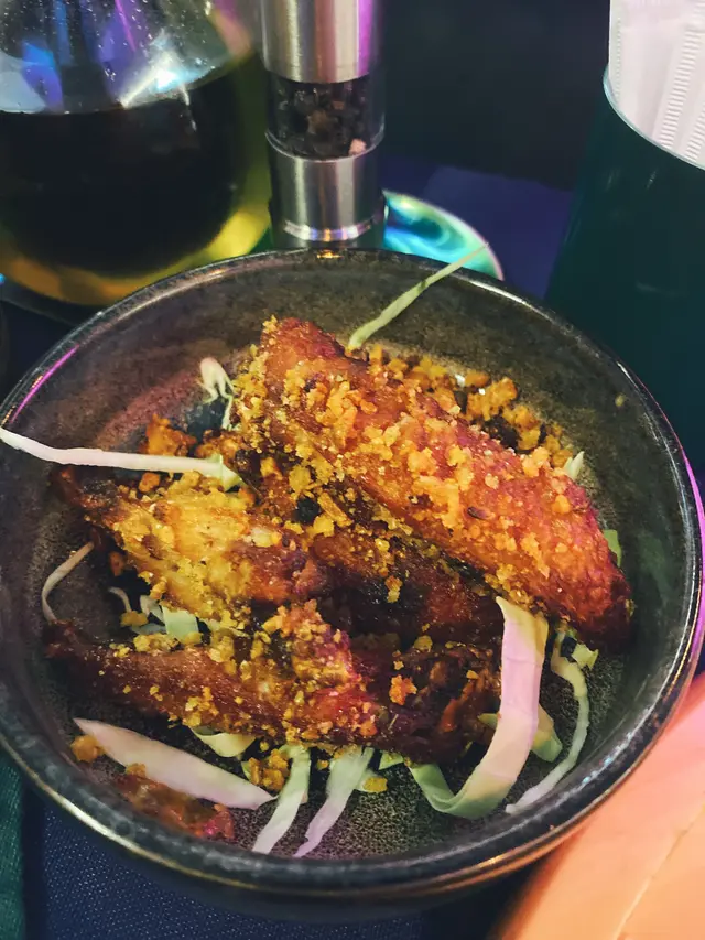 避風塘單骨雞翼