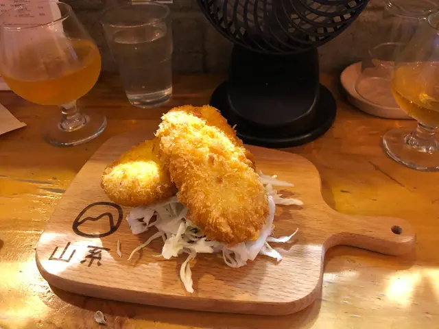 黑毛和牛可樂餅