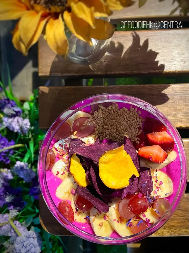 紅肉火龍果乳酪碗 Red Dragon Fruit Smoothie Bowl
