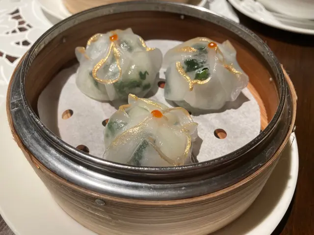 黑虎掌菌石榴餃