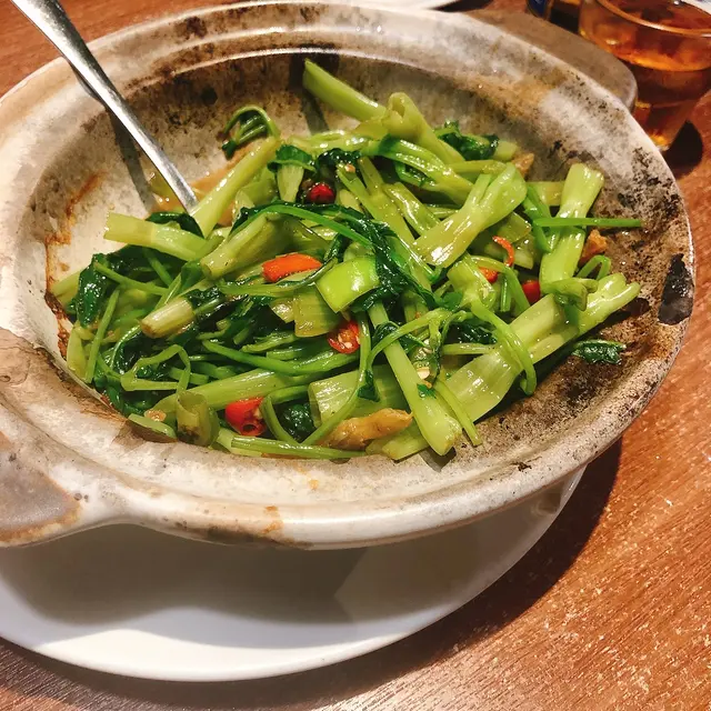 飛天通菜煲