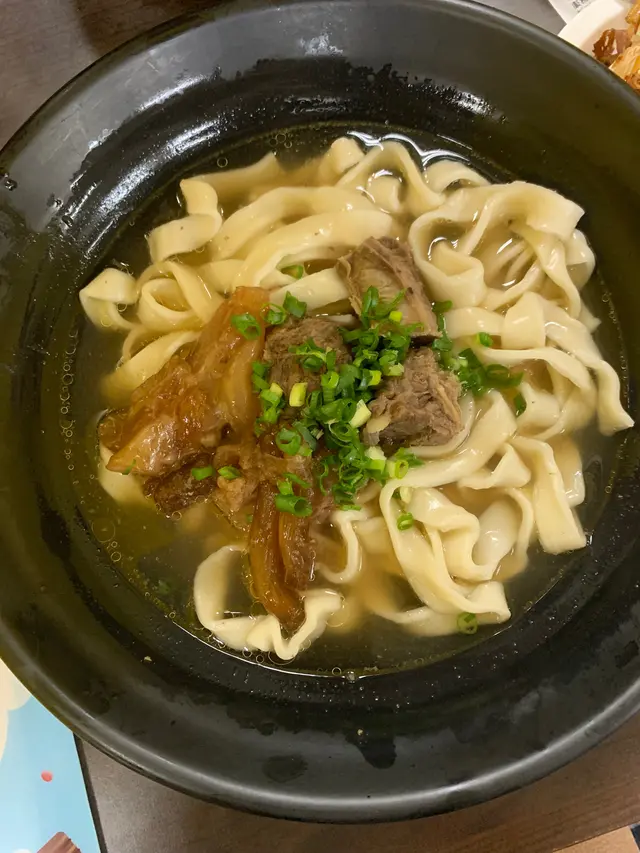 清燉半筋半肉牛肉麵
