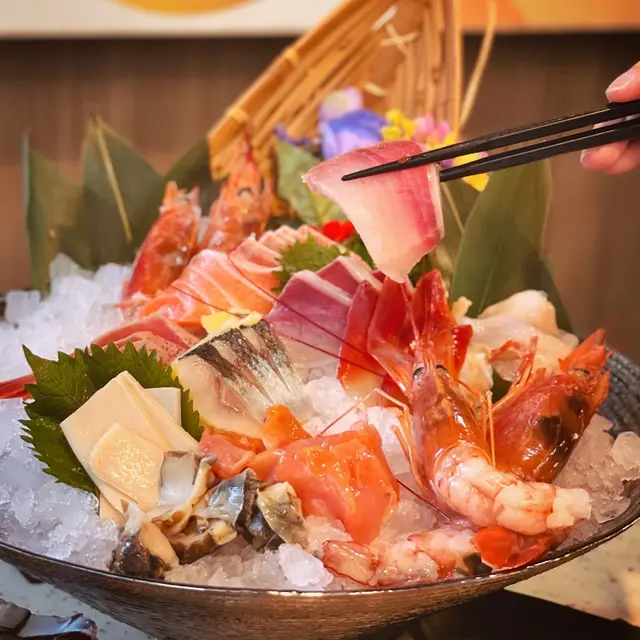 刺身拼盤
