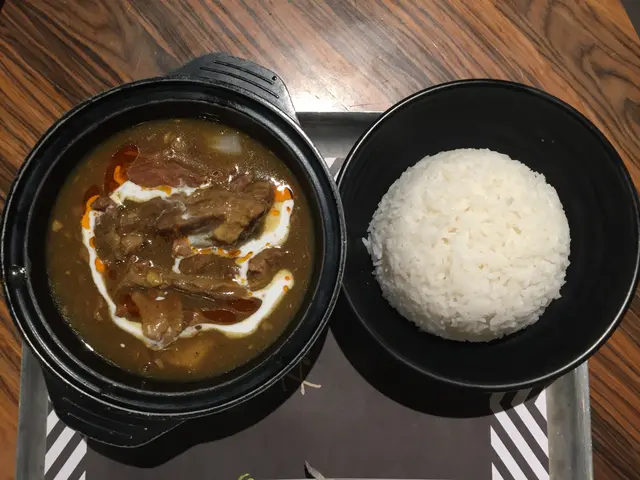 澳門咖喱牛坑腩伴白飯