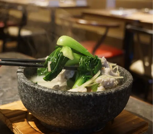 瑤柱魚滑上湯浸時蔬