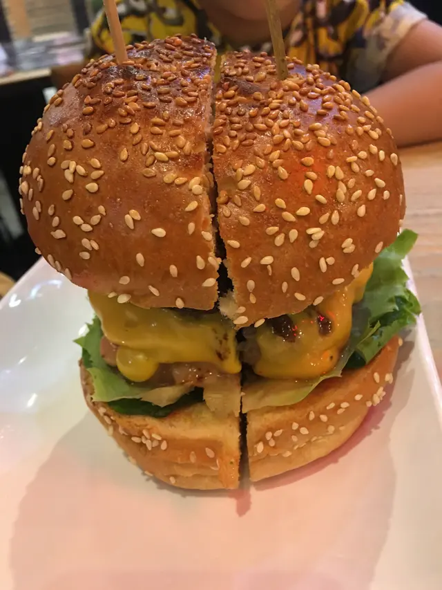 Portobello Cheese Burger