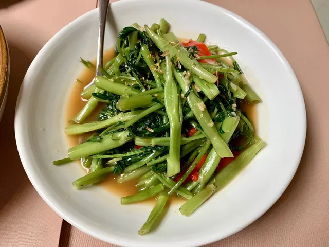 辣椒蒜茸炒通菜
