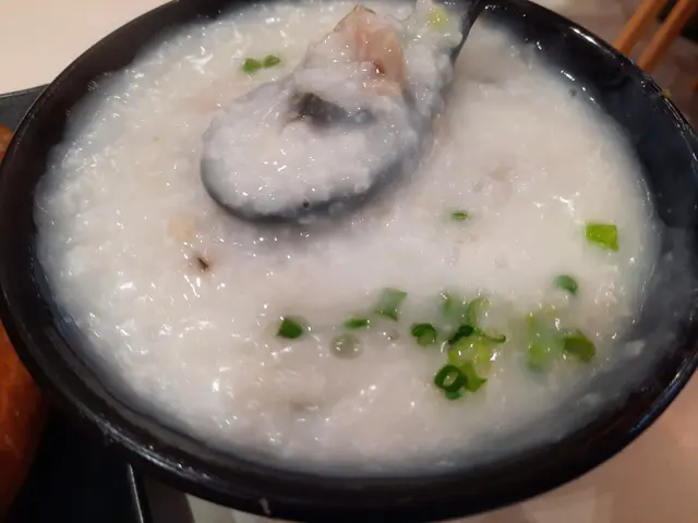 皮蛋瘦肉粥