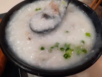 皮蛋瘦肉粥