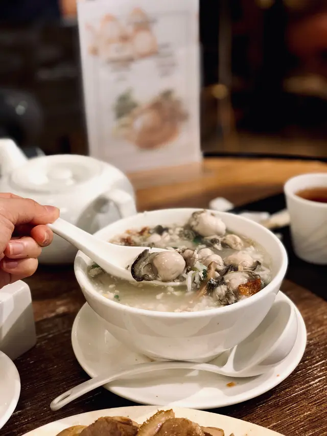鮮蠔仔泡粥