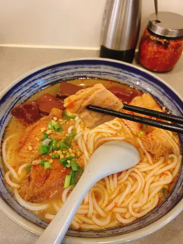 豬紅大腸雞翼