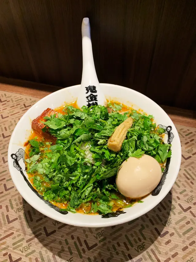 芫荽辣麻味噌拉麵